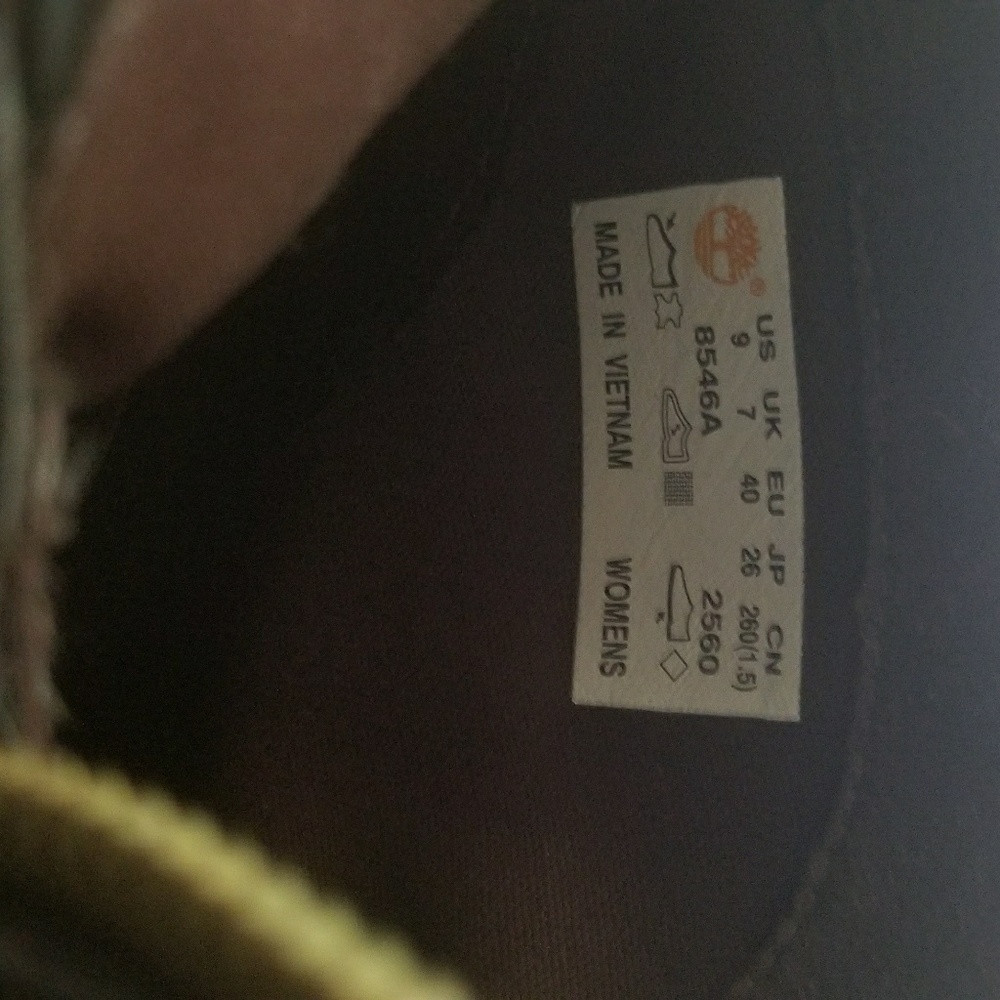 Waterproof Timberland booties - Picture 4 of 8